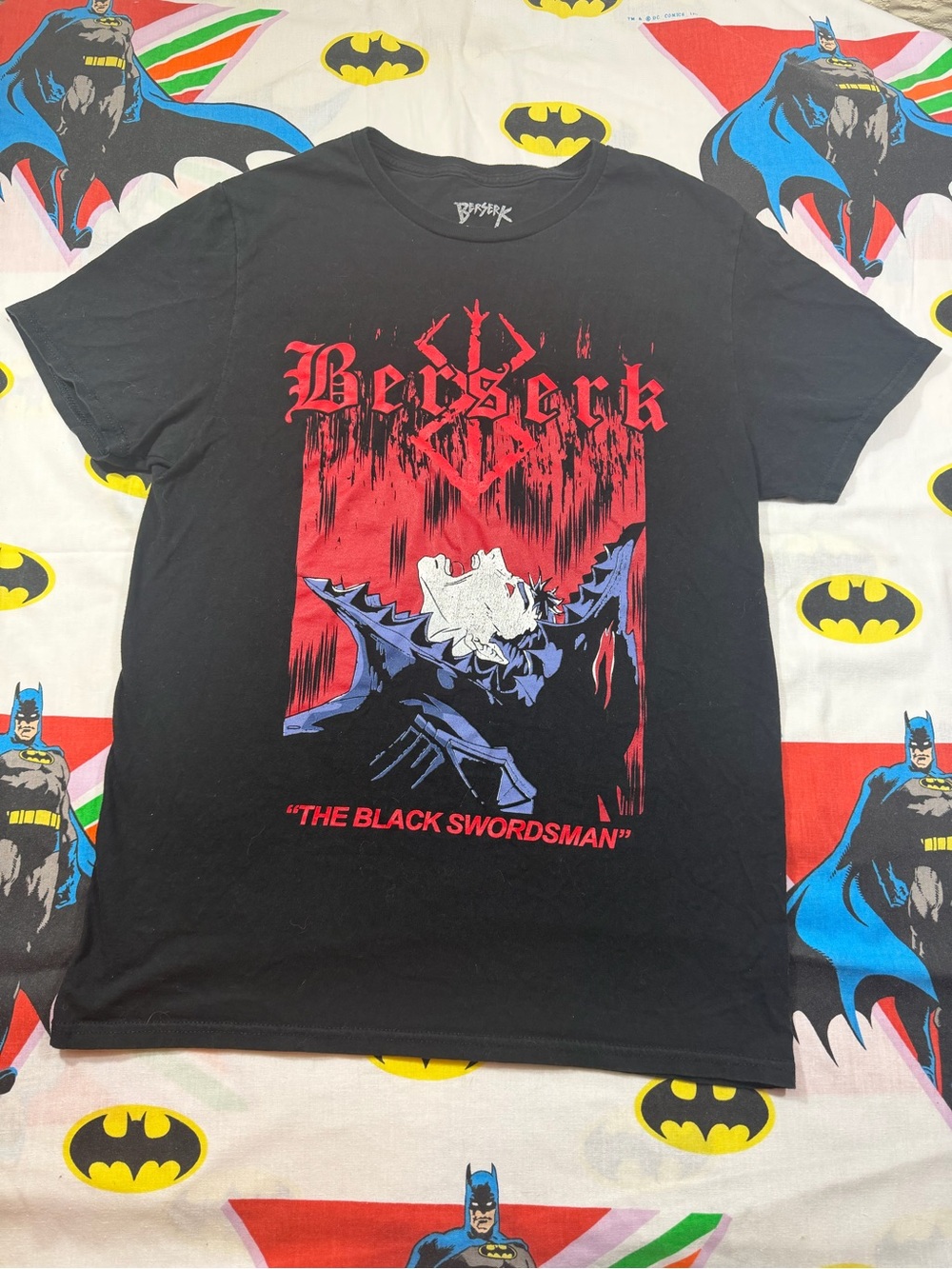 Berserk The Black Swordsman Guts Crunchyroll Anime Graphic T-Shirt Men’s M